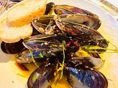 -LESCEDARS Brasserie Bistro香柏树