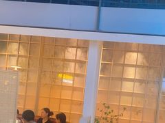 -蜜桃餐厅·伴山(绿宝广场店)