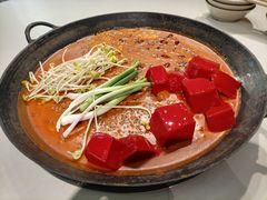 特色红汤-岗上渣渣老火锅(两路口店)