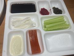 -小放牛炒菜馆(爱琴海店)