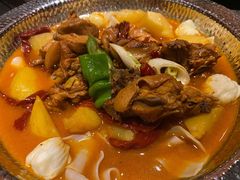 沙湾原始大盘鸡-丝路金桃·新疆菜(徐汇店)