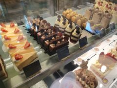 -Dough&Joe团憩(瑞虹天地月亮湾店)