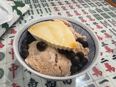 焦糖乌龙奶茶冰-堂屋糖水店(愚园店)
