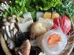 -湊湊火锅·茶憩(新中关购物中心店)