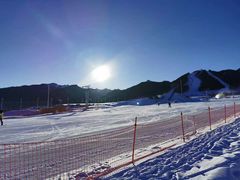 -丝绸之路山地度假区滑雪场