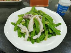 荷兰豆炒鱿鱼-潮州菜馆(十里河店)