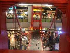-Pier 21 (Terminal 21 Asok)