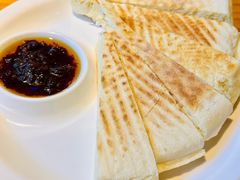 地锅馍-小小河边鱼(天润城店)