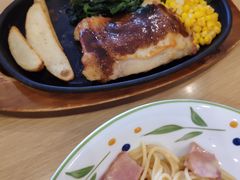 -萨莉亚意式餐厅(三号湾广场店)