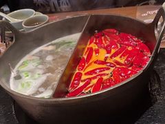 草本鸳鸯锅-盡膳口福跷脚牛肉火锅(晶耀前滩店)