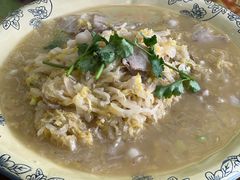 酸菜炖五花肉-连池鱼豆味坊(风景区店)