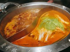 -井格重庆火锅(西直门凯德Mall店)