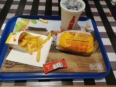 -汉堡王(仲盛世界商城店)
