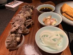 滩羊手抓肉-丝路金桃·新疆菜(徐汇店)