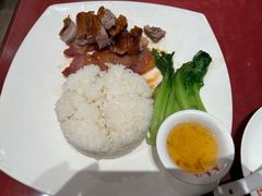 -广东仔港式茶餐厅(银泰店)
