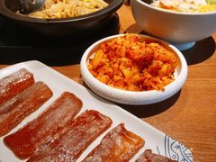 -云海肴·汽锅鸡·云南菜(天山百盛优客店)