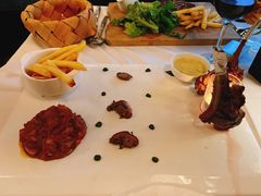 -火车头法国西餐厅