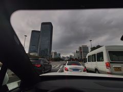 -理想汽车(世纪汇店)
