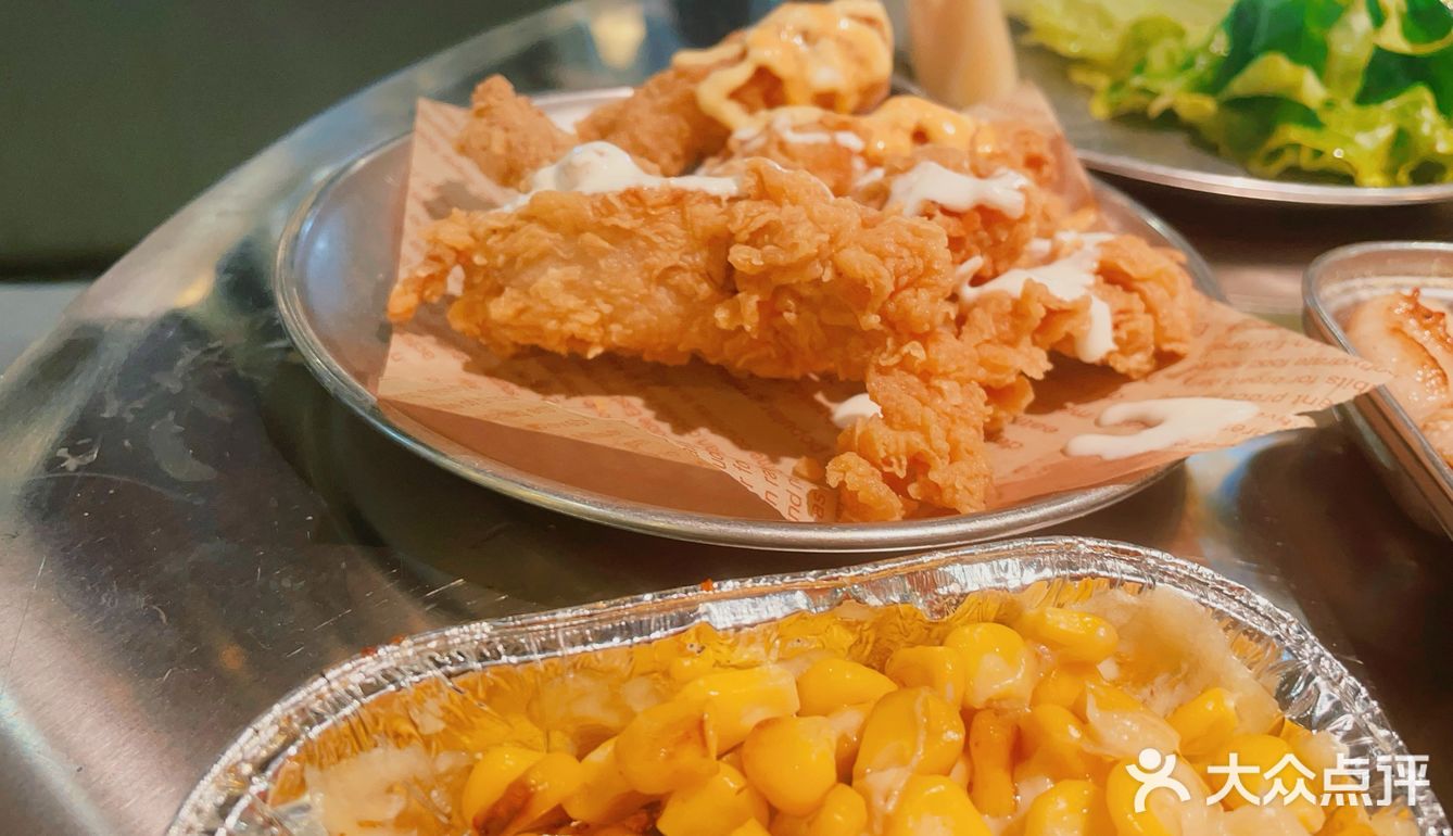 烤肉自助宝藏店！来三次才吃到！还有无限炸鸡