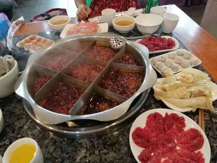 福满家老字号江景火锅-"最近真的太爱吃火锅了,一周吃了两三顿了,.