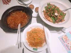 -绿草地·湘菜(7mall店)