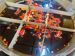 -利姐牧牛匠老火锅(兰花店)