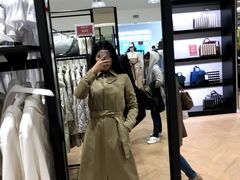 -伦敦比斯特购物村