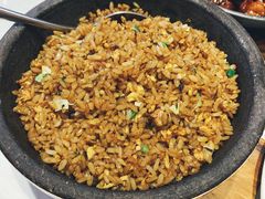 峨眉石锅炒饭-峨嵋小镇·川菜(勒泰中心店)