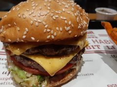 -The Habit Burger Grill 哈比特汉堡(爱琴海店)