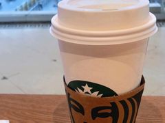 -星巴克(广州南站A18检票口楼上)