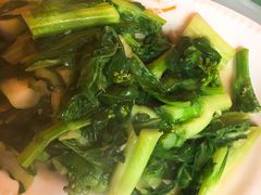 -沈家门海鲜夜排档(东港店)