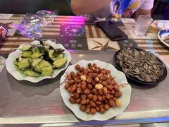 -沪上名羊天下碳烤羊腿•东北烧烤•小龙虾(浦东直营总店)