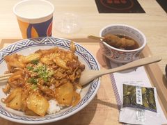 将军碗猪肉辣白菜饭-吉野家(复兴路第二餐厅店)
