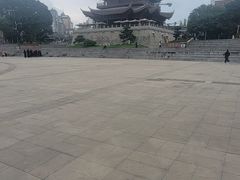 -中国宜宾·长江地标广场