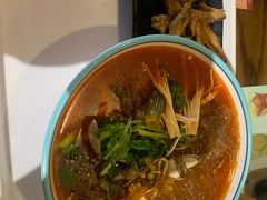 -何记花甲(海岸城旗舰店)