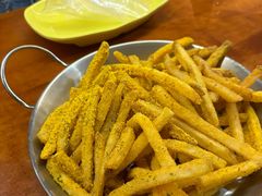 -BHC炸鸡(明洞总店)