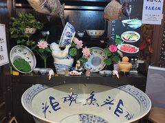 -南京金牛湖巨碗鱼头