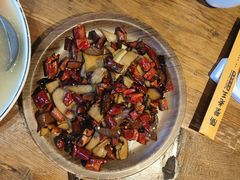 -隔壁老王·家常云南菜(皇冠店)