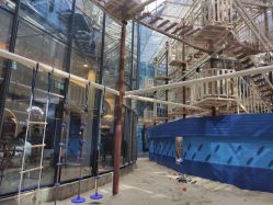 -PIPIKINGDOM皮皮王国欢乐号(欢乐海岸购物中心店)