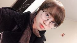 -镁连社·美联社