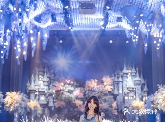 每一种爱情都拥有自己的殿堂，让格乐利雅为你打造梦想中的婚礼~