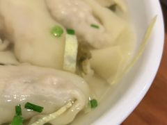 -周素珍湖州大馄饨(直戒坛寺巷店)