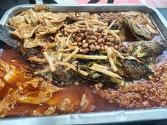 螺蛳粉烤鱼-在巷子里的烤肉店·螺蛳粉烤鱼·牛蛙(和美城店)
