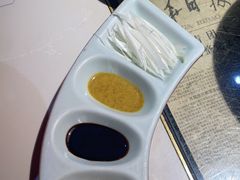 -京味斋·北京烤鸭(华威桥北工大店)