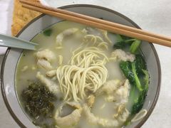 -明呈黄鱼面馆(斜土路店)