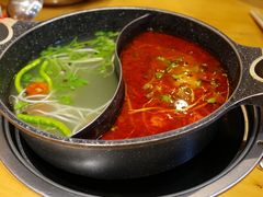 -苗阿哥酸汤牛肉火锅(体育场店)