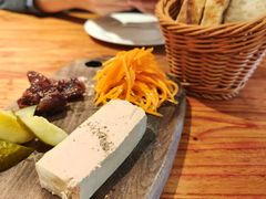 -羽深肉铺 Steak & Wine