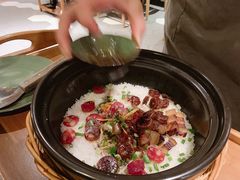 式腊味煲仔饭-狐狸爱上椰子鸡(滨江星光大道店)