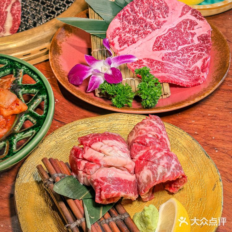 就在万象城🎄有Kitty猫的圣诞烧肉来啦!