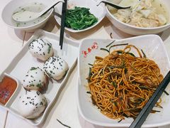 特色生煎-东泰祥生煎馆(重庆北路店)